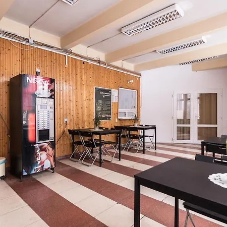Stadion Utca Hostel *